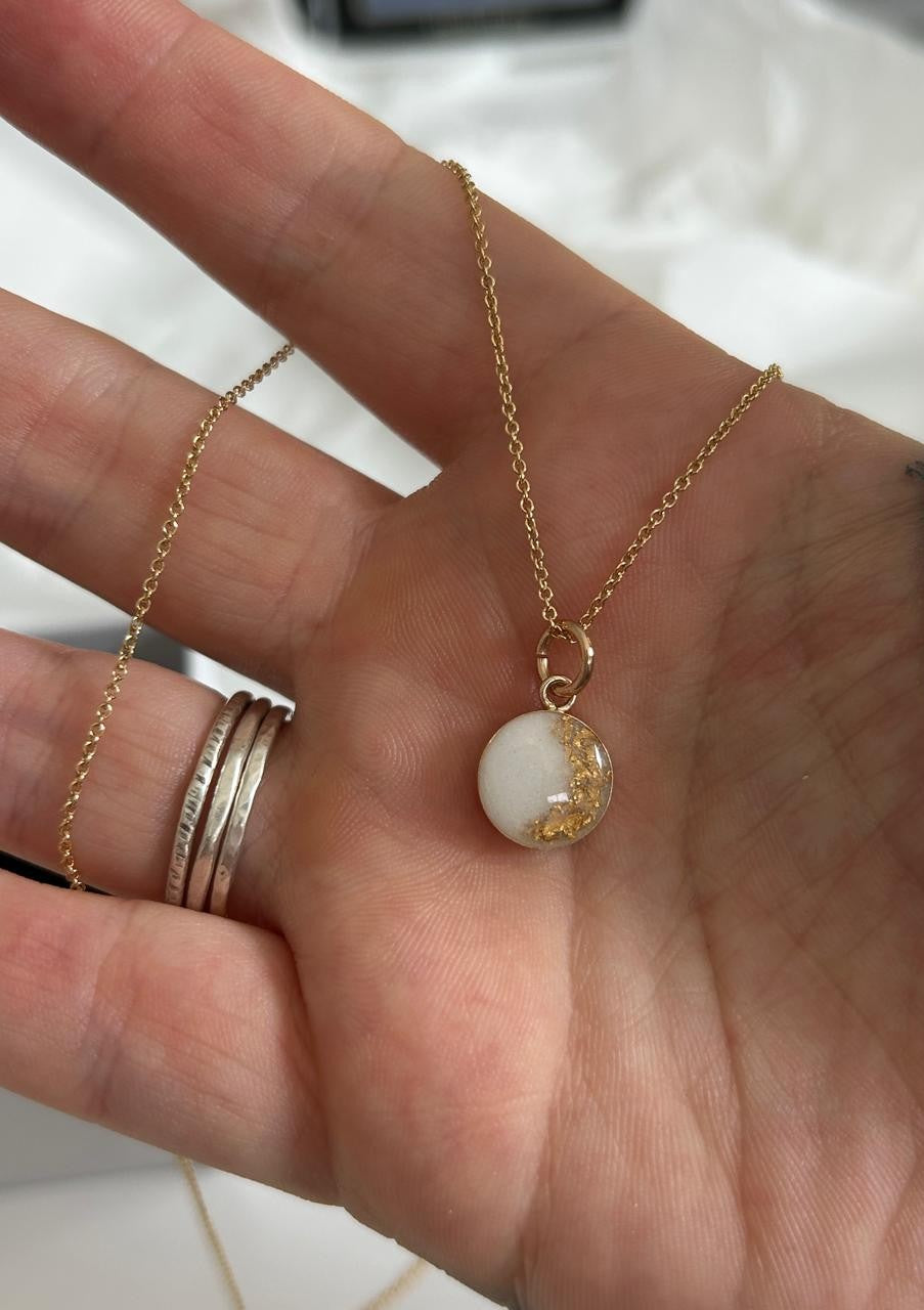 The Perfect Circle Necklace - Gold